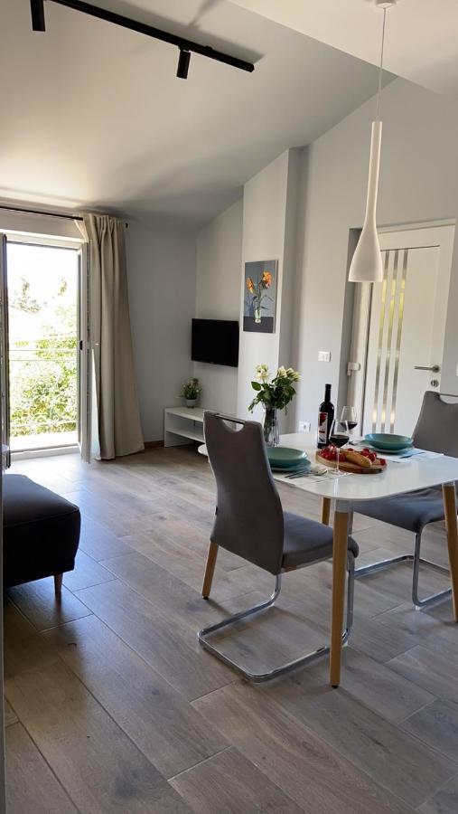 Apartmani Zuzic Porec Esterno foto