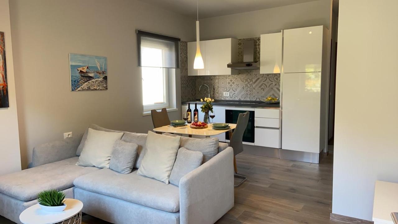 Apartmani Zuzic Porec Esterno foto