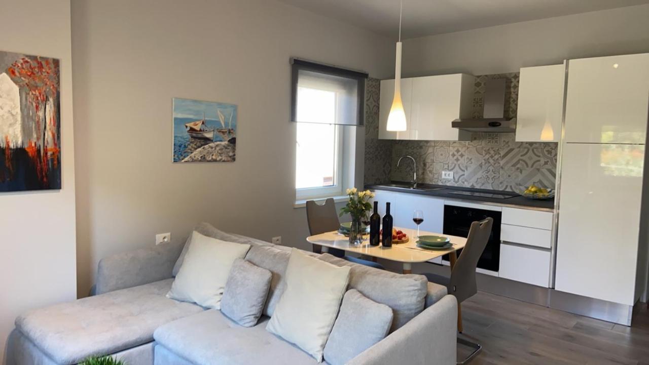 Apartmani Zuzic Porec Esterno foto