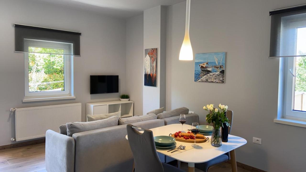 Apartmani Zuzic Porec Esterno foto