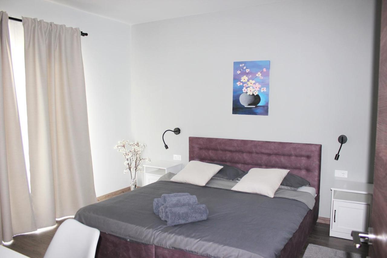 Apartmani Zuzic Porec Esterno foto